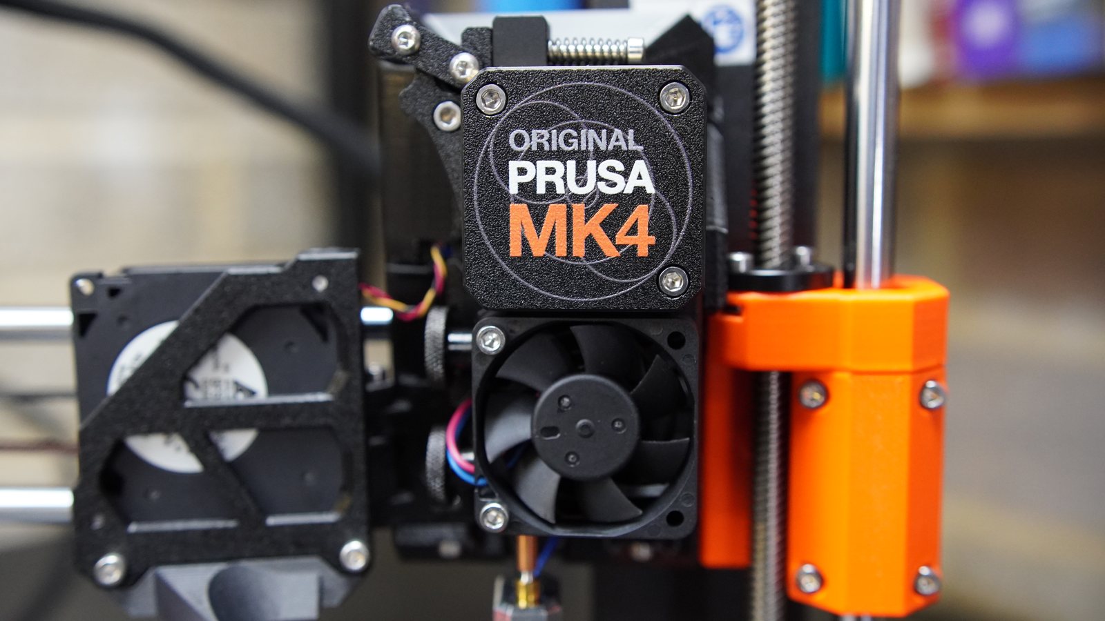 Front view of the Prusa MK4 toolhead fan and logo.